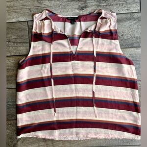 Sleeveless tank blouse top shirt By Banana Republic Size: s